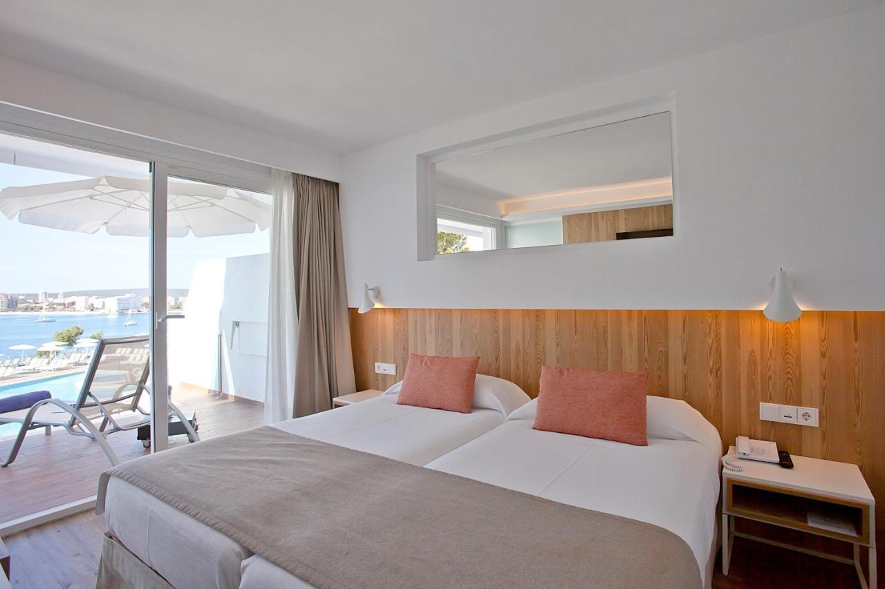 Deluxe Apartment with Sea View