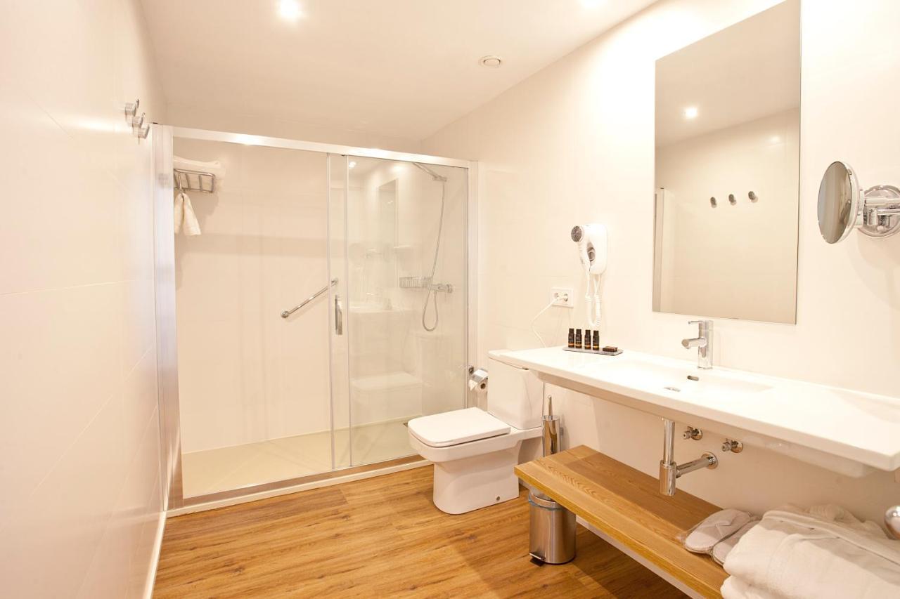 Deluxe Studio with Sea View,1176832384:JPEG